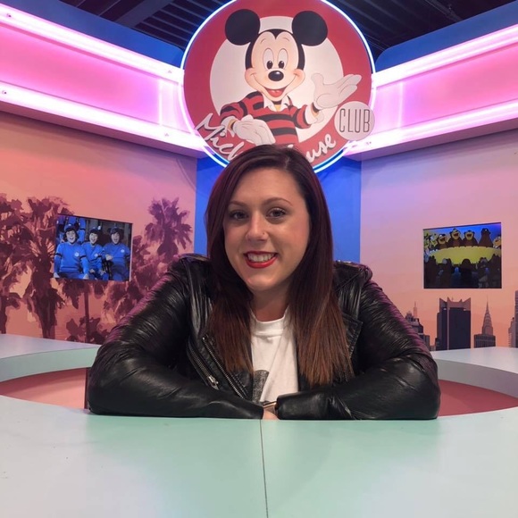 Meet your Posher, Colleen - Picture 5 of 5